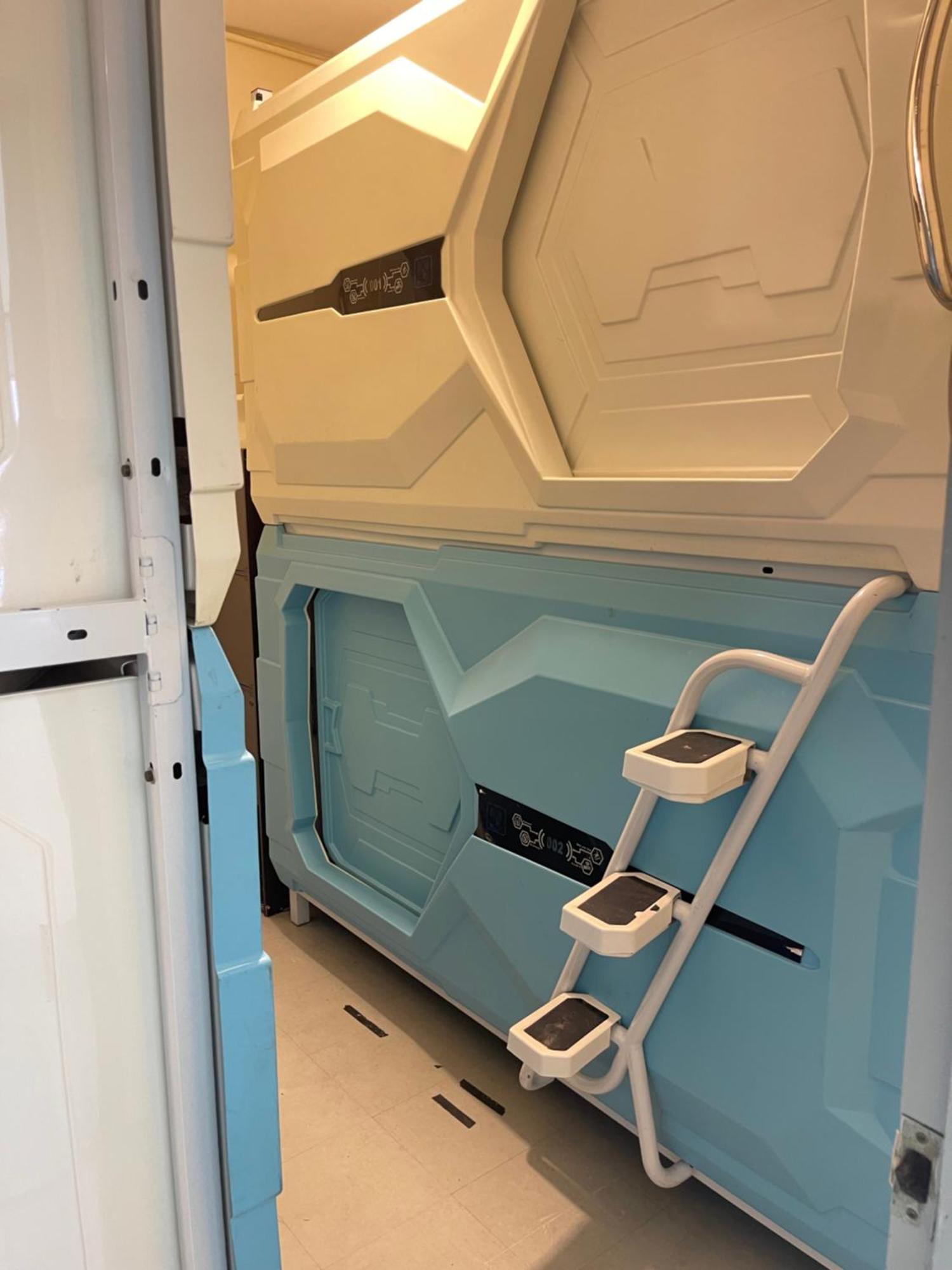 Pelangi Capsule Hostel Джохор-Бару Экстерьер фото